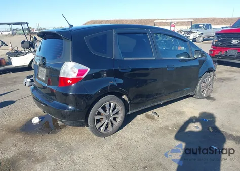 2013 Honda Fit Sport из США, поврежденный, VIN JHMGE8H59DC058755